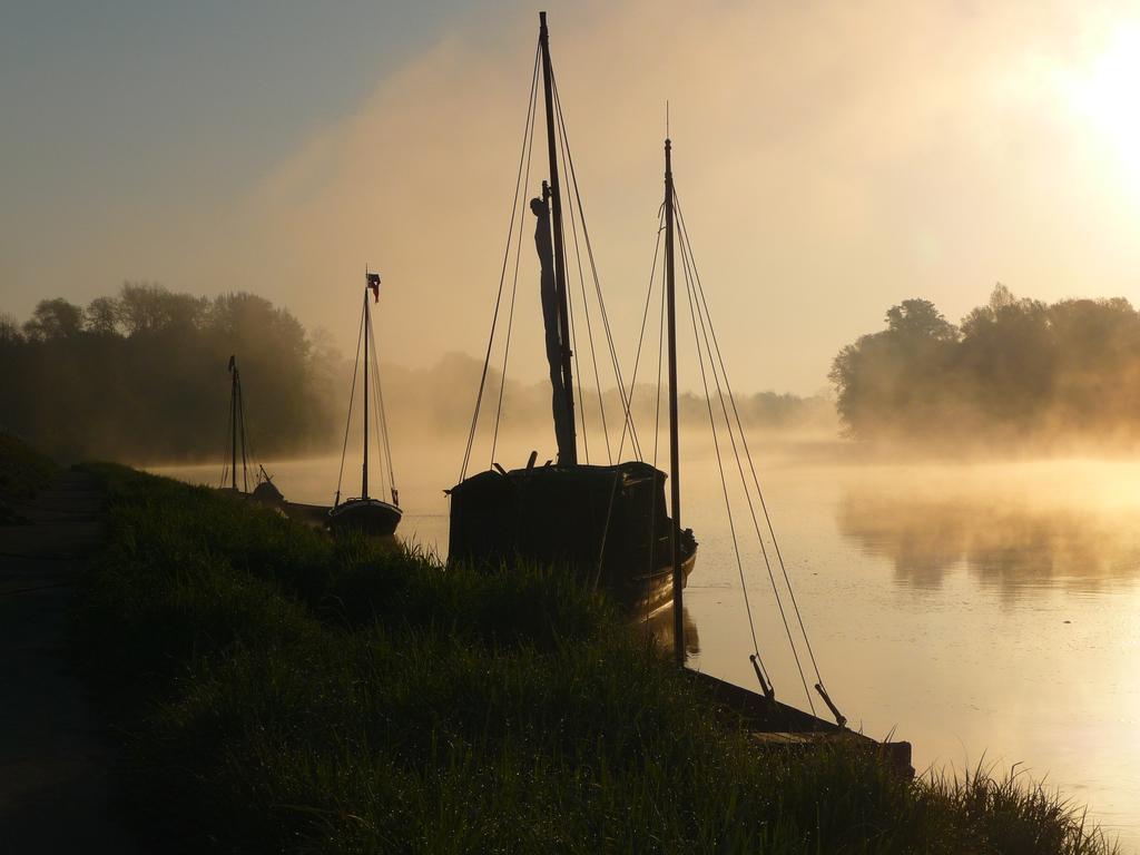 Escale De Loire Gite Chouzé-sur-Loire Zimmer foto